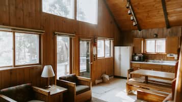 家庭小屋 | 私人廚房 | 咖啡機/沖茶器、紙巾
