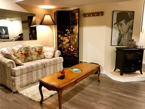 Phòng trăng mật (Basement Suite) | Quang cảnh từ phòng