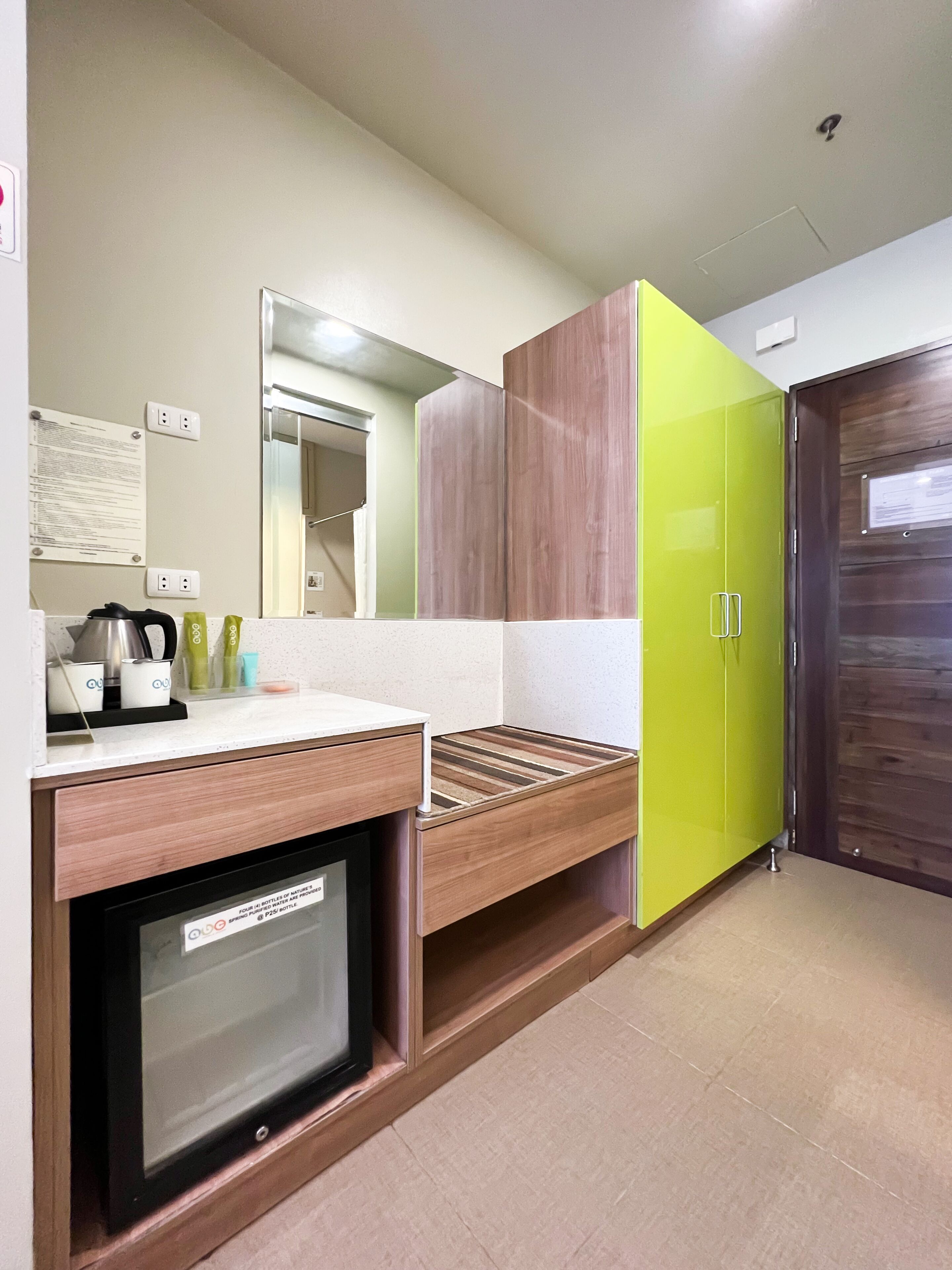 superior room, 2 single beds | minibar, in-room safe, desk, free wifi