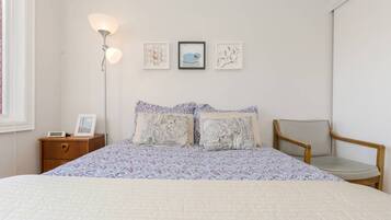 Basic Double Room Single Use, 1 Double Bed | Free WiFi