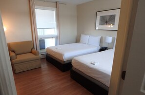 Standard Room, 2 Double Beds | Desk, iron/ironing board, free WiFi - Wheel Inn Motel (Temiskaming Shores)