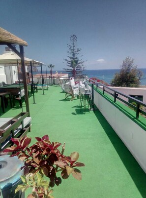 Sundeck - Dive Resort Ocean Dreams Tenerife - Hostel (Arona)