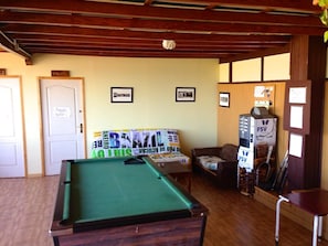 Billiards - Dive Resort Ocean Dreams Tenerife - Hostel (Arona)