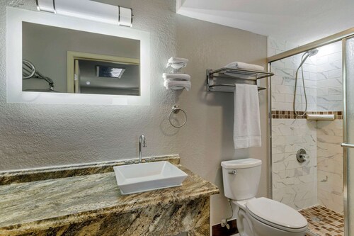 Econo Lodge Athens I-75