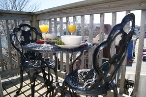 Executive-Apartment, 2 Schlafzimmer, Küche, Stadtblick | Balkon