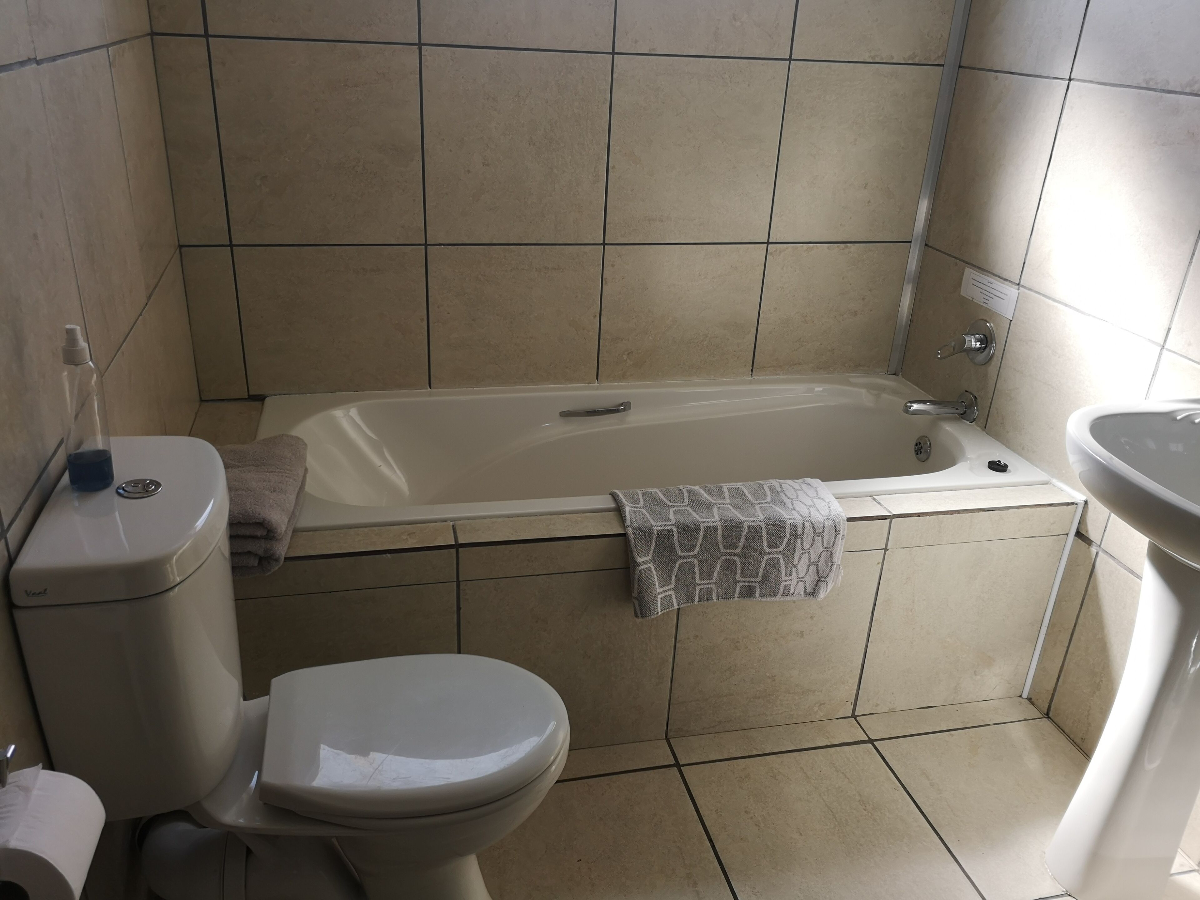 standard apartment, 1 bedroom | bathroom | deep-soaking bathtub, rainfall showerhead, free toiletries, hair dryer