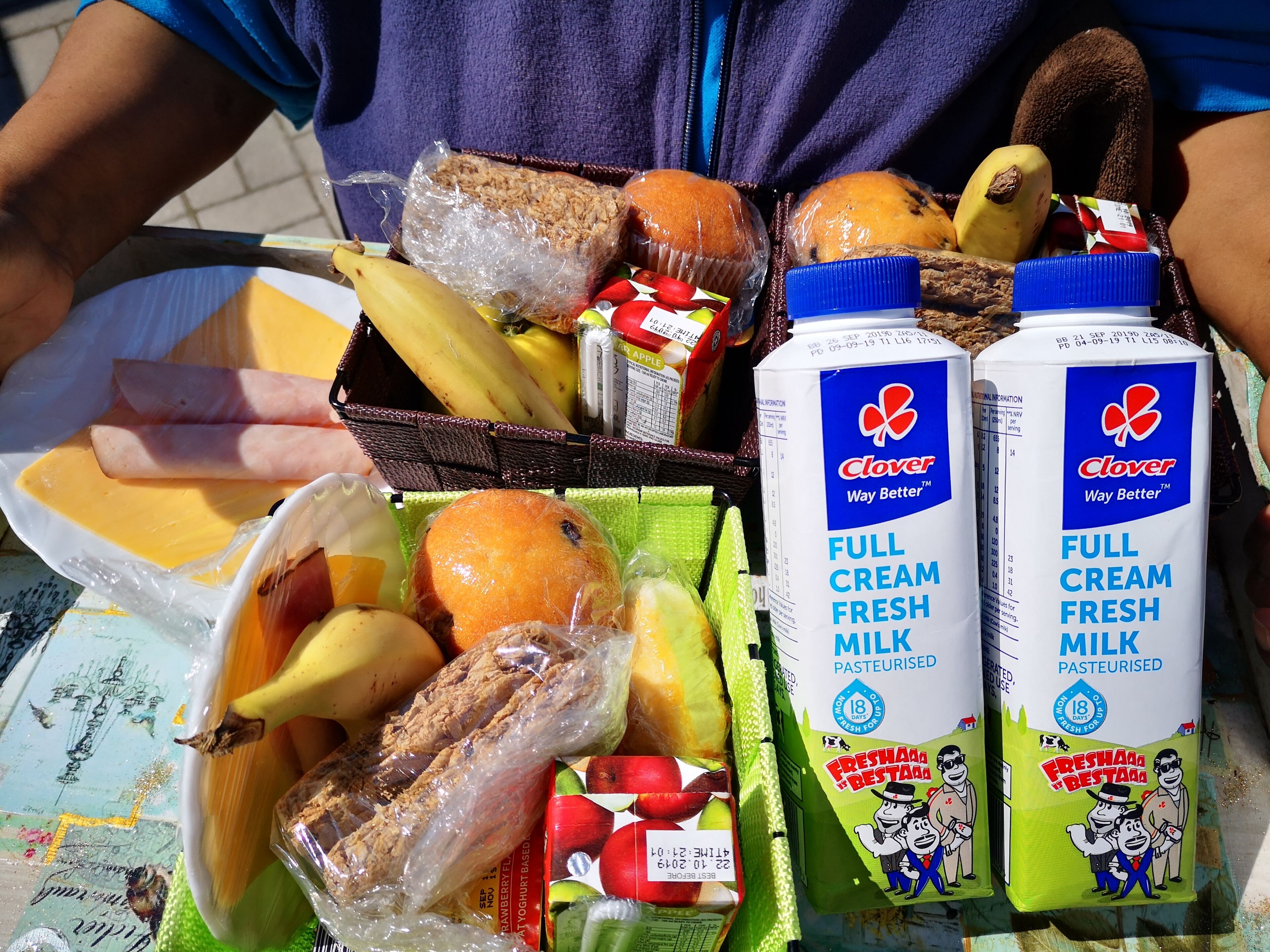 daily continental breakfast (zar 70 per person)