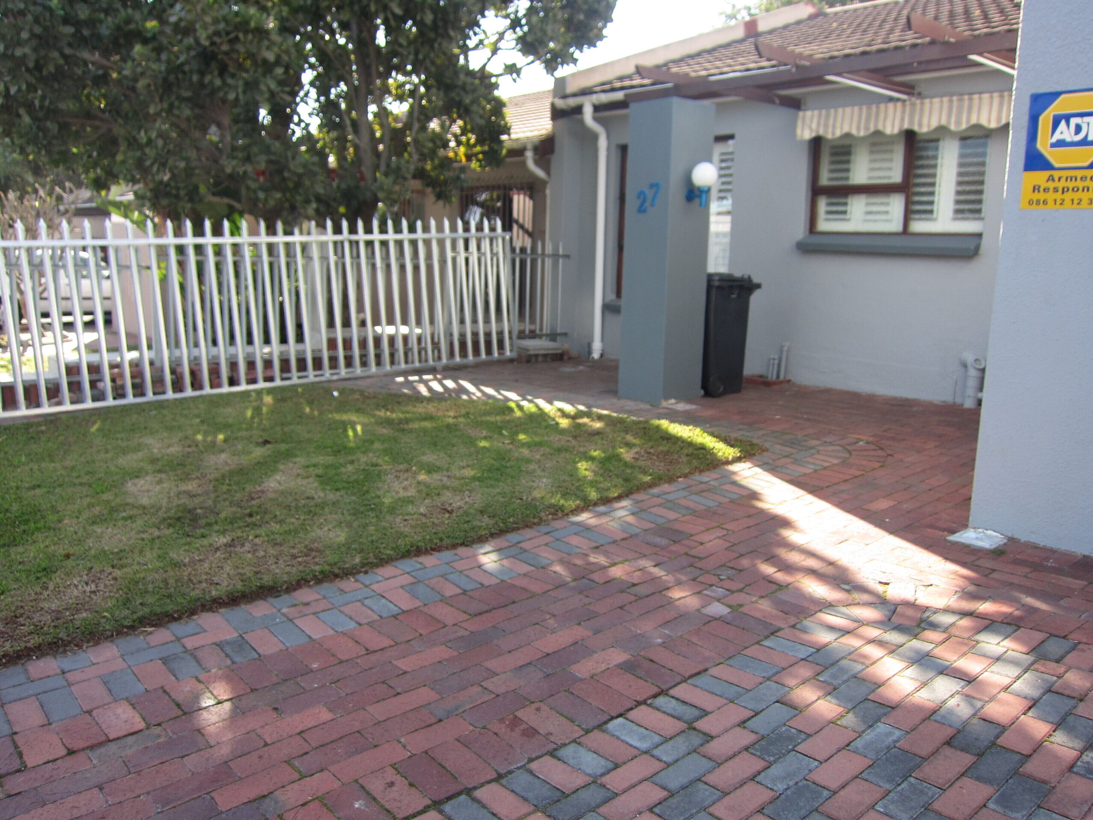 house, 4 bedrooms | premium bedding, in-room safe, individually decorated