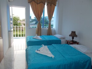 Double Room | Free WiFi, bed sheets - El Paraiso de Isabela (Puerto Villamil)