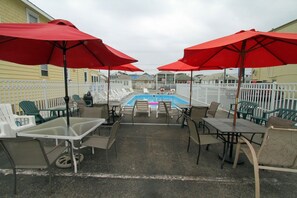 Piscina a l'aire lliure de temporada 