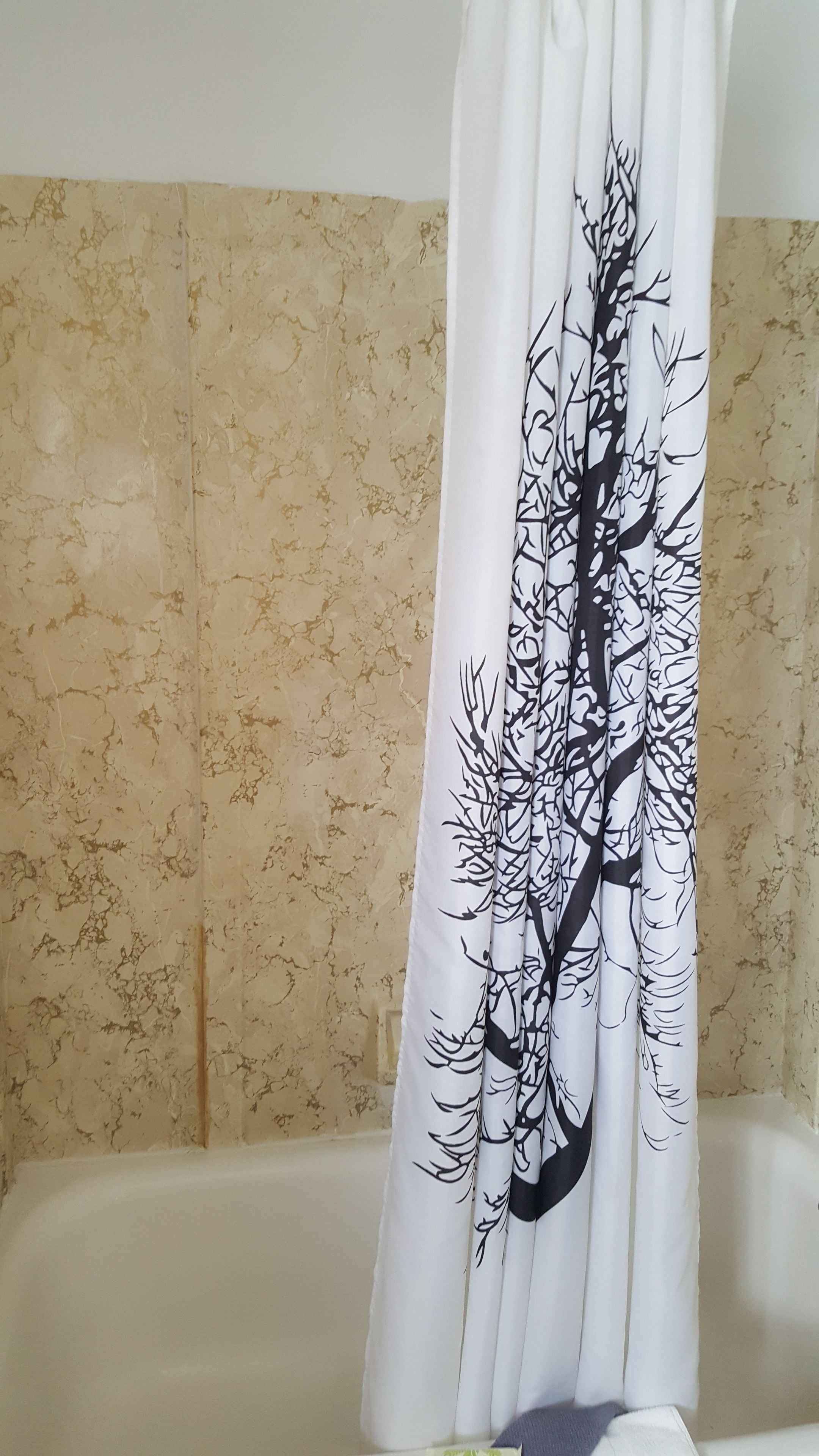 Habitación estándar doble, 2 camas de matrimonio, no fumadores | Baño | Artículos de higiene personal gratuitos, secador de pelo y toallas