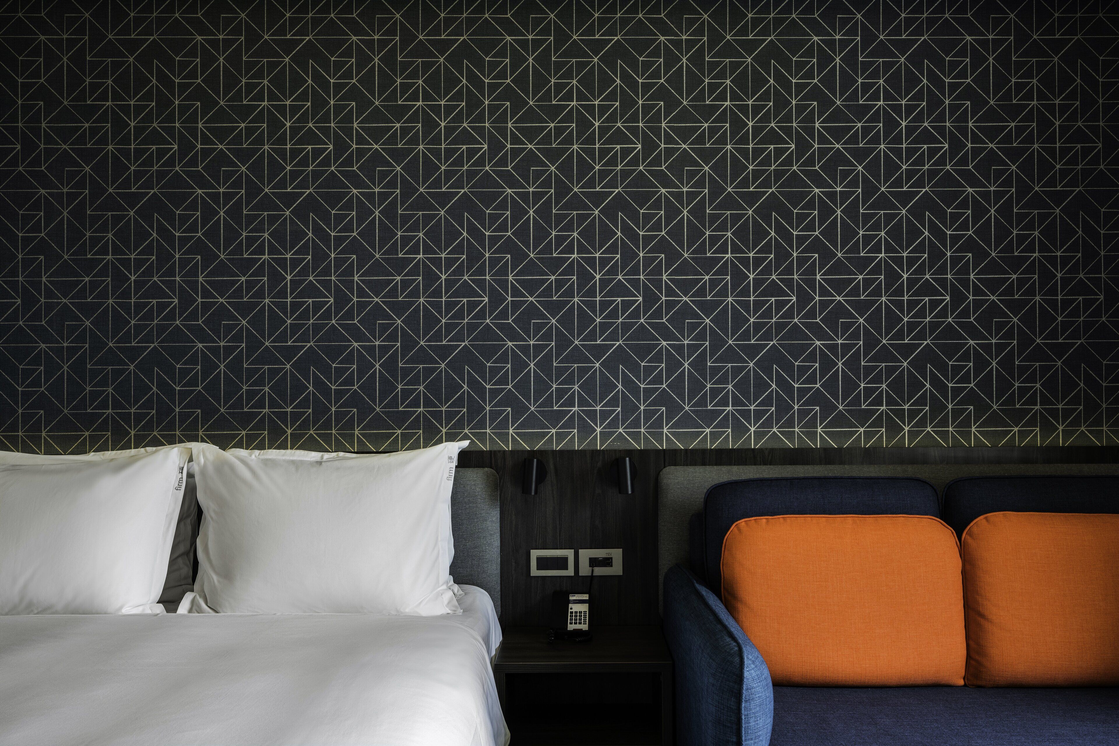 1 bedroom, premium bedding, in-room safe, desk