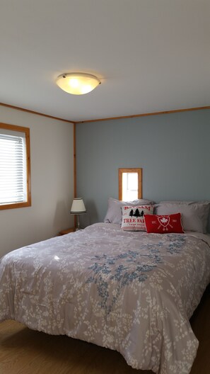 Casa panorámica, 3 habitaciones, vista al valle, junto a la montaña (1 King, 2 Queen)