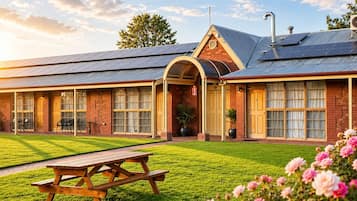 Suite (King Spa) | Blick auf den Garten