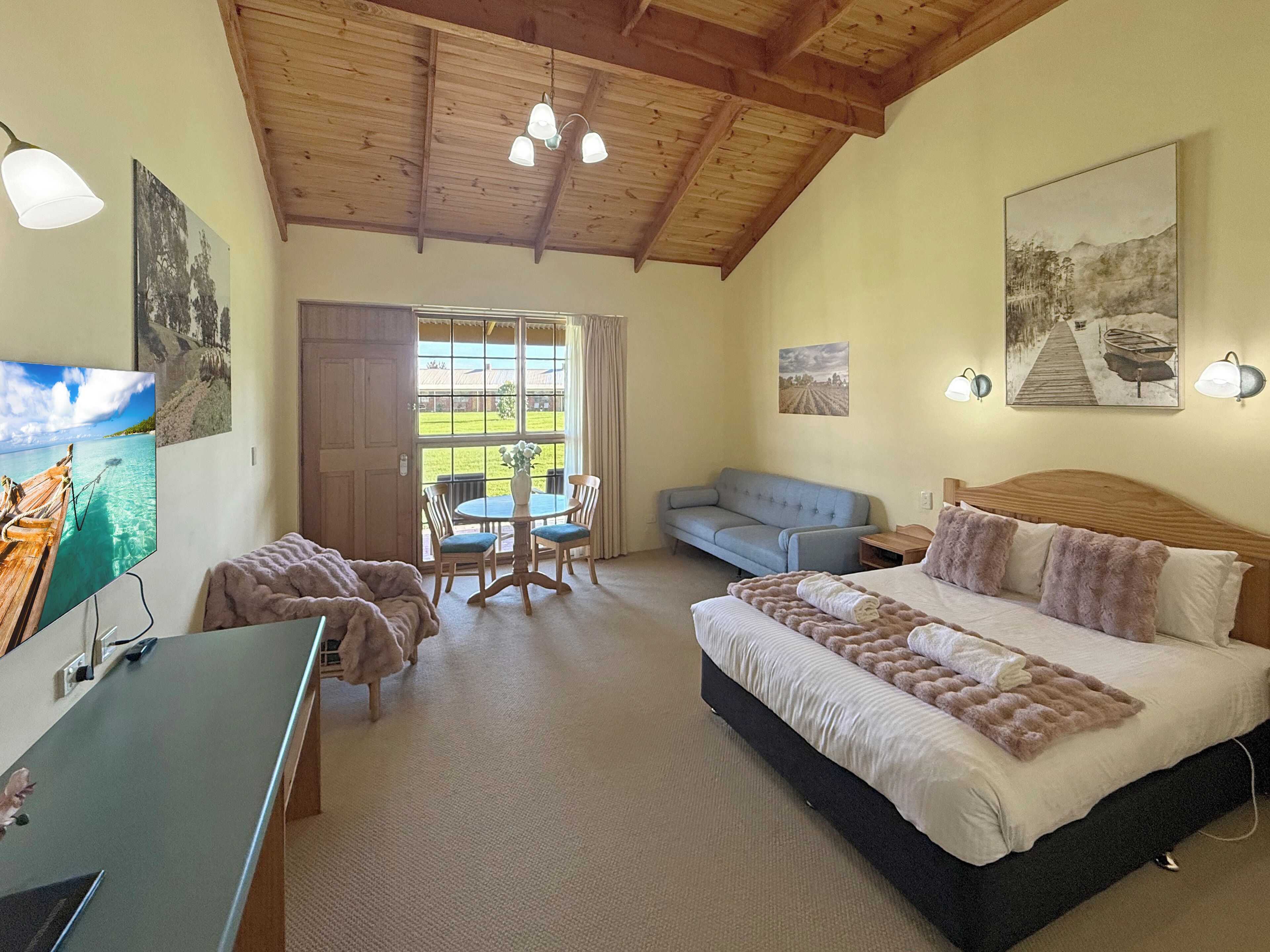 Quarto (Queen Spa) | Escrivaninha, quartos à prova de som, ferros/tábuas de passar roupa