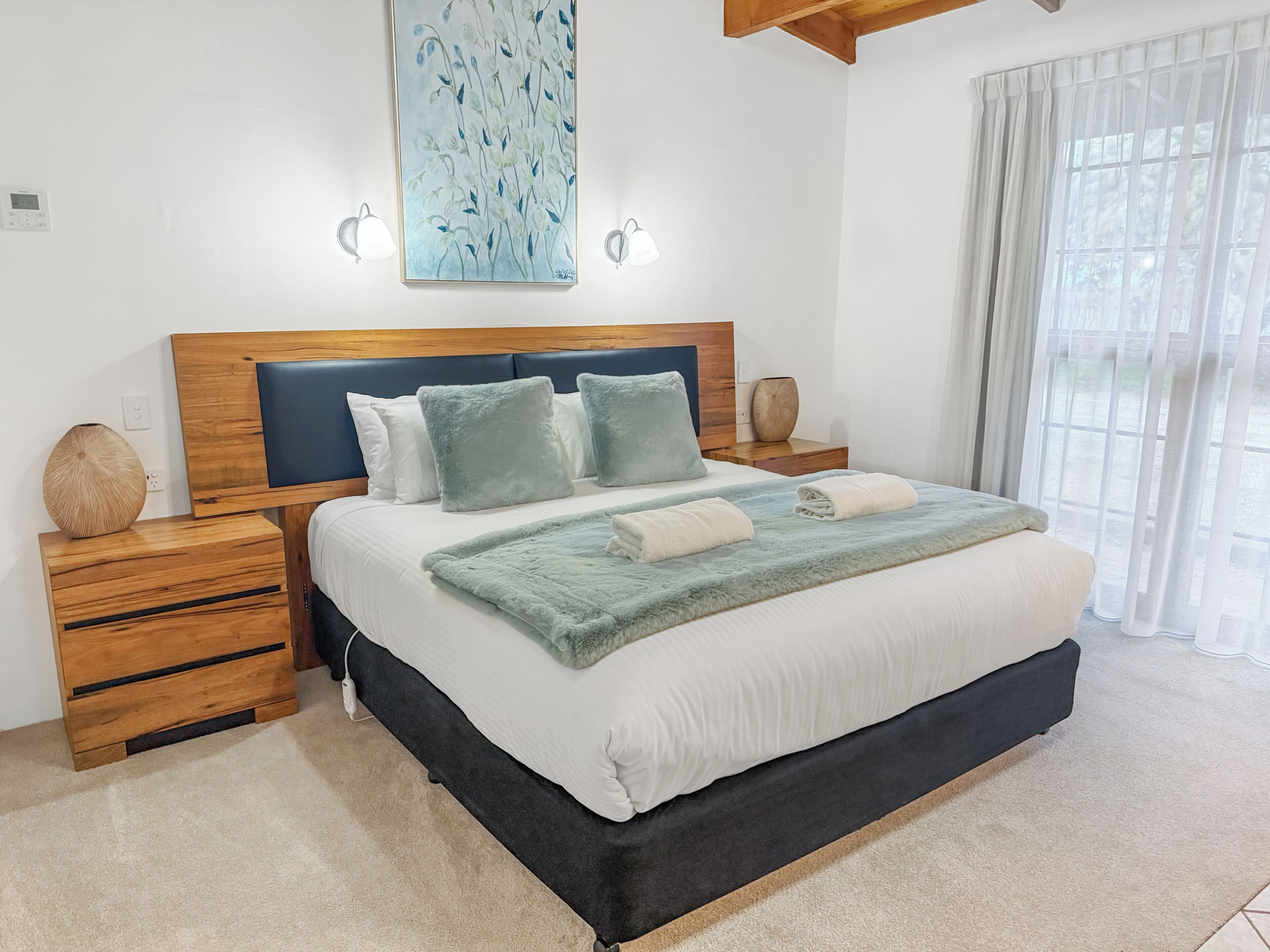 Suíte (King Spa) | Escrivaninha, quartos à prova de som, ferros/tábuas de passar roupa