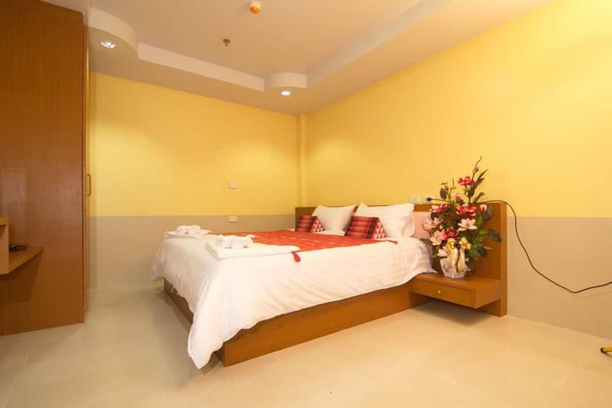 Quarto casal standard | Camas extras/dobráveis (sobretaxa), Wi-Fi de cortesia