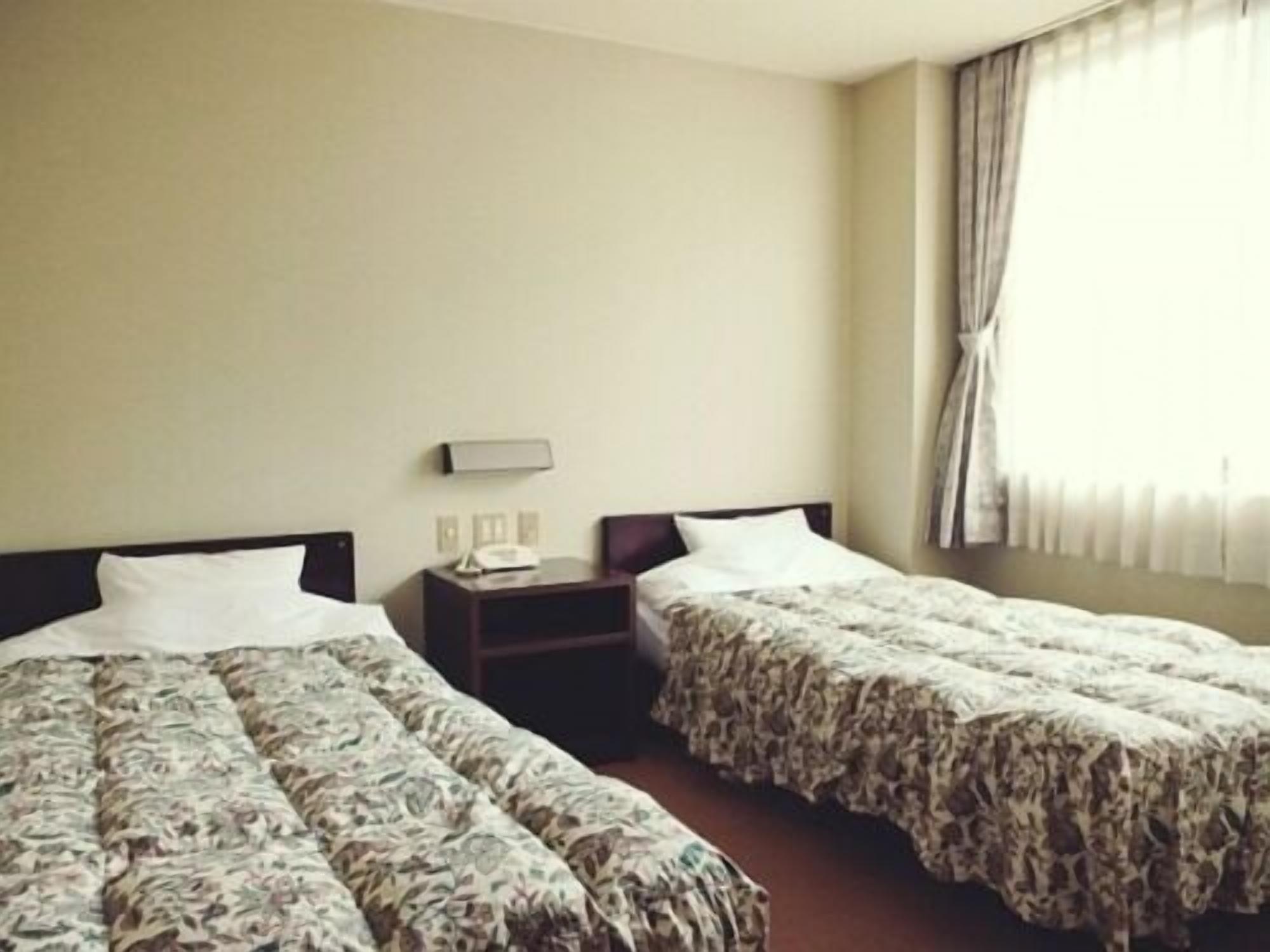 japanese western style room, smoking | in-room safe, free wifi, bed sheets