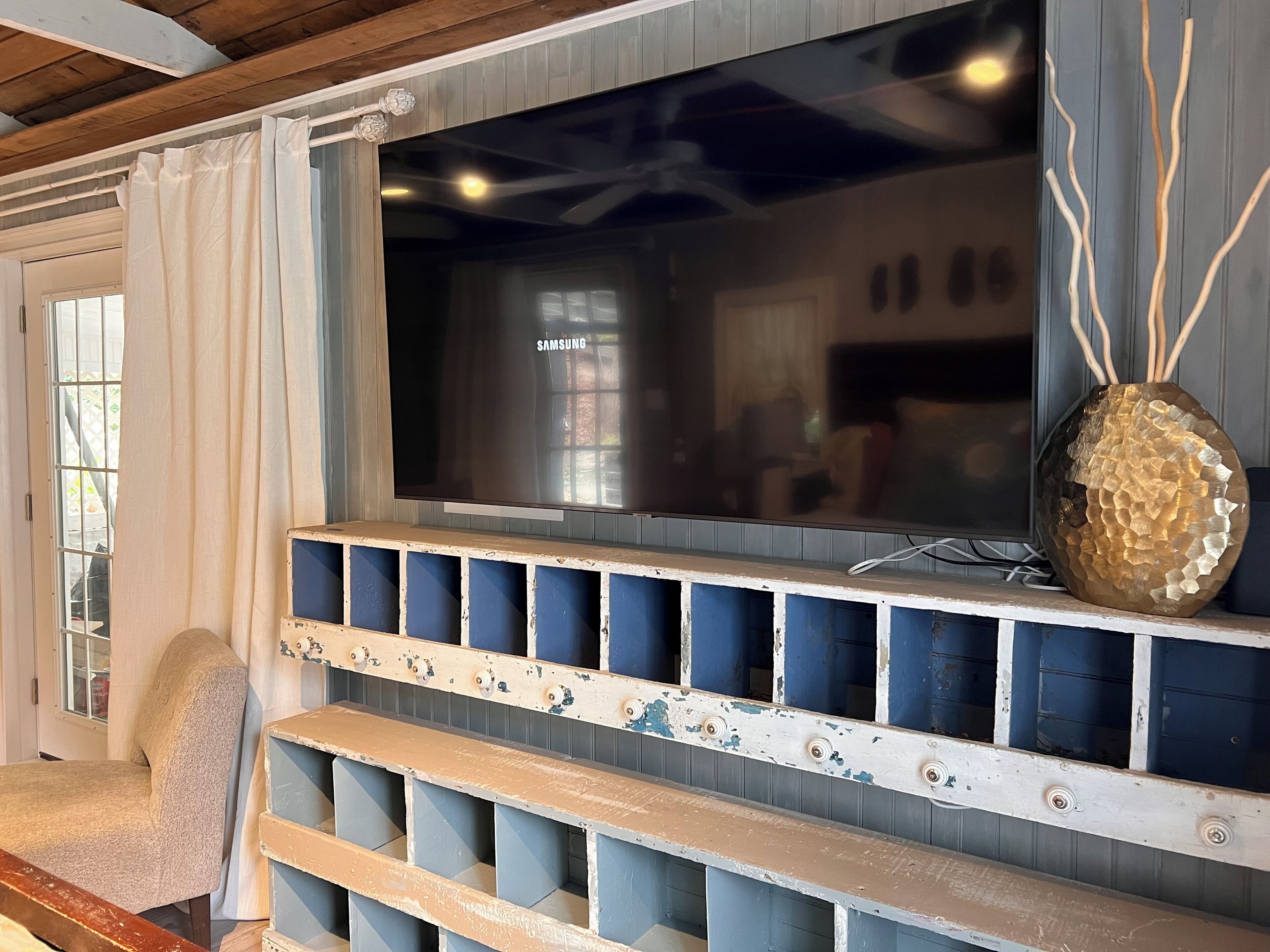 Bungalow, 1 Queen Bed, Garden View | Premium bedding, down duvets, individually decorated
