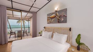 Villa, 3 Bedrooms | 3 bedrooms, in-room safe, soundproofing, iron/ironing board