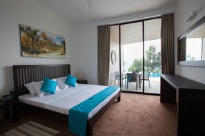 Villa, 4 Bedrooms | 4 bedrooms, premium bedding, iron/ironing board, free wired Internet - Ramboda Villa (Kothmale)