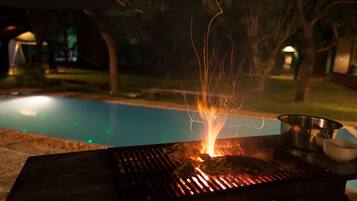 Outdoor pool, pool loungers