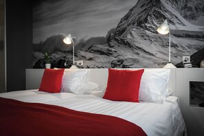 1 bedroom, in-room safe, desk, blackout drapes