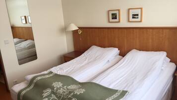 Desk, soundproofing, bed sheets