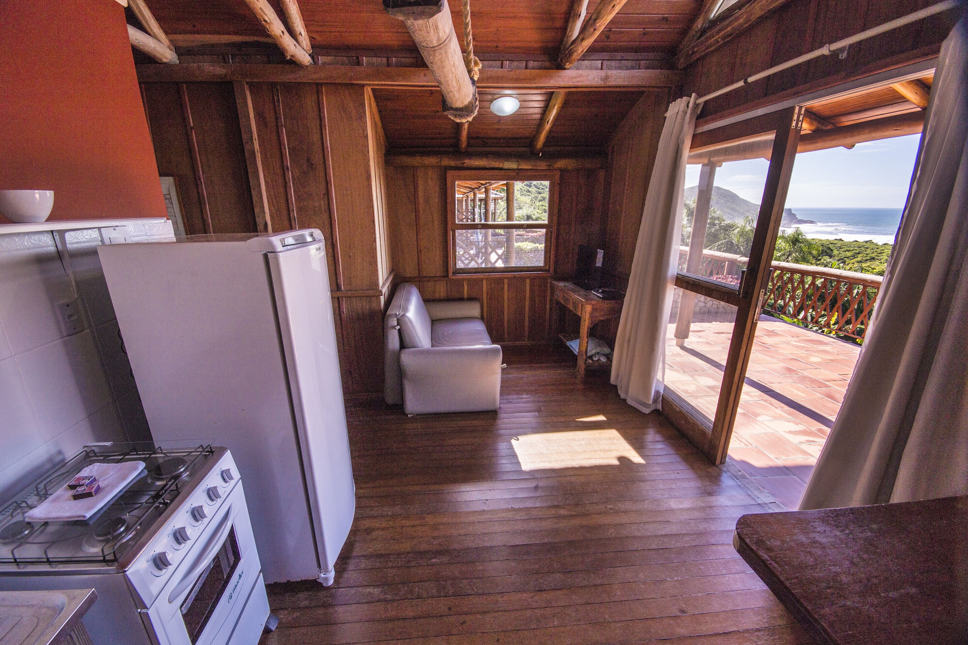 studio (hibiscus) | private kitchen