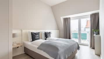 1 bedroom, desk, free WiFi, bed sheets