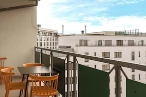 Comfort Suite with Sofa Bed and Balcony | Balcon