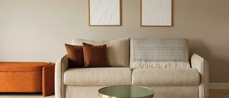 One-bedroom Suite | Living area
