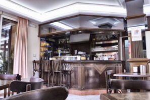Bar (en el alojamiento)
