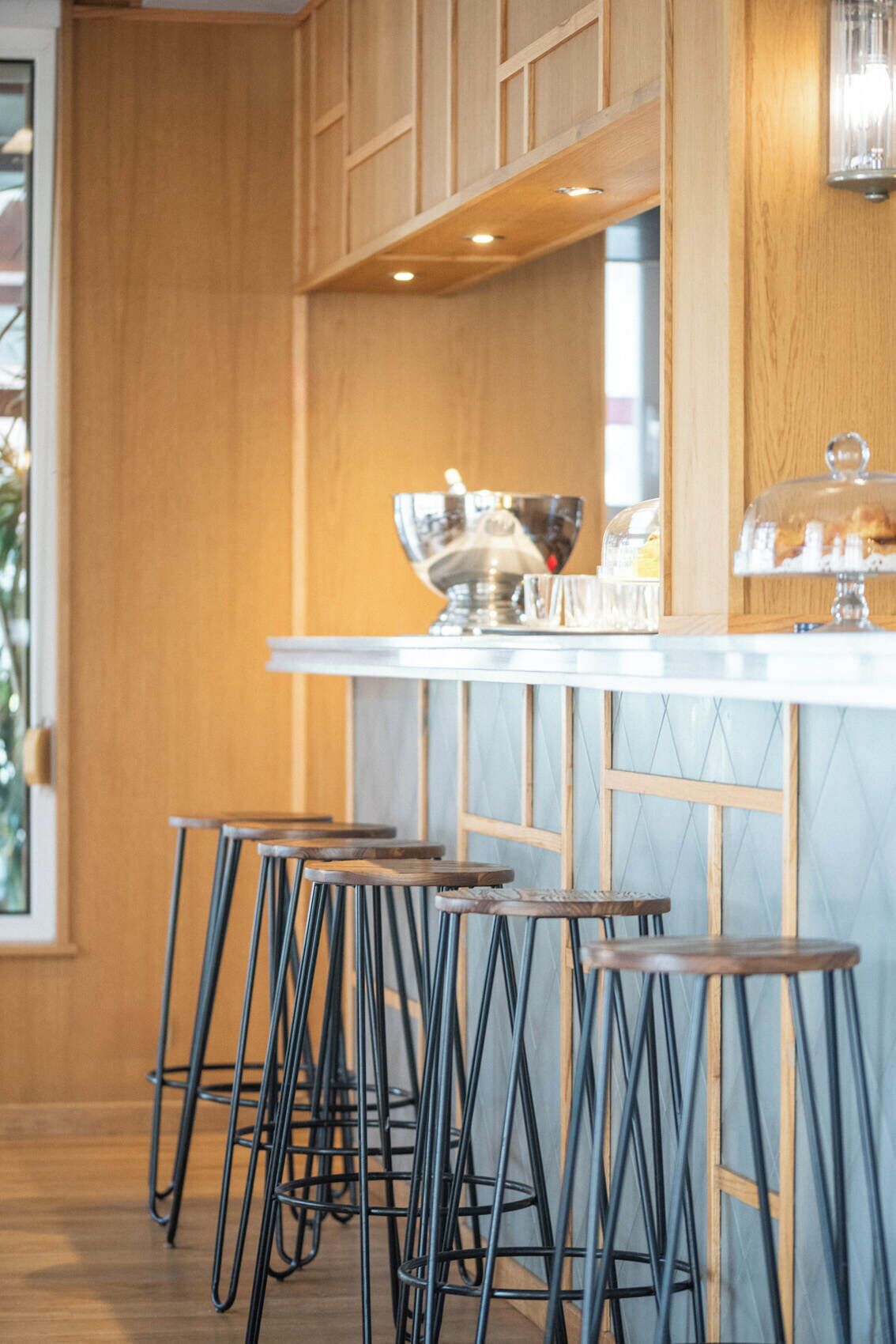 Coffee shop
