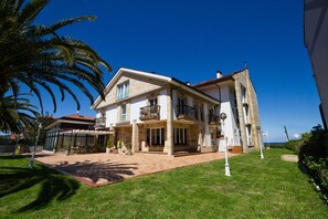 Entrée de l’hébergement