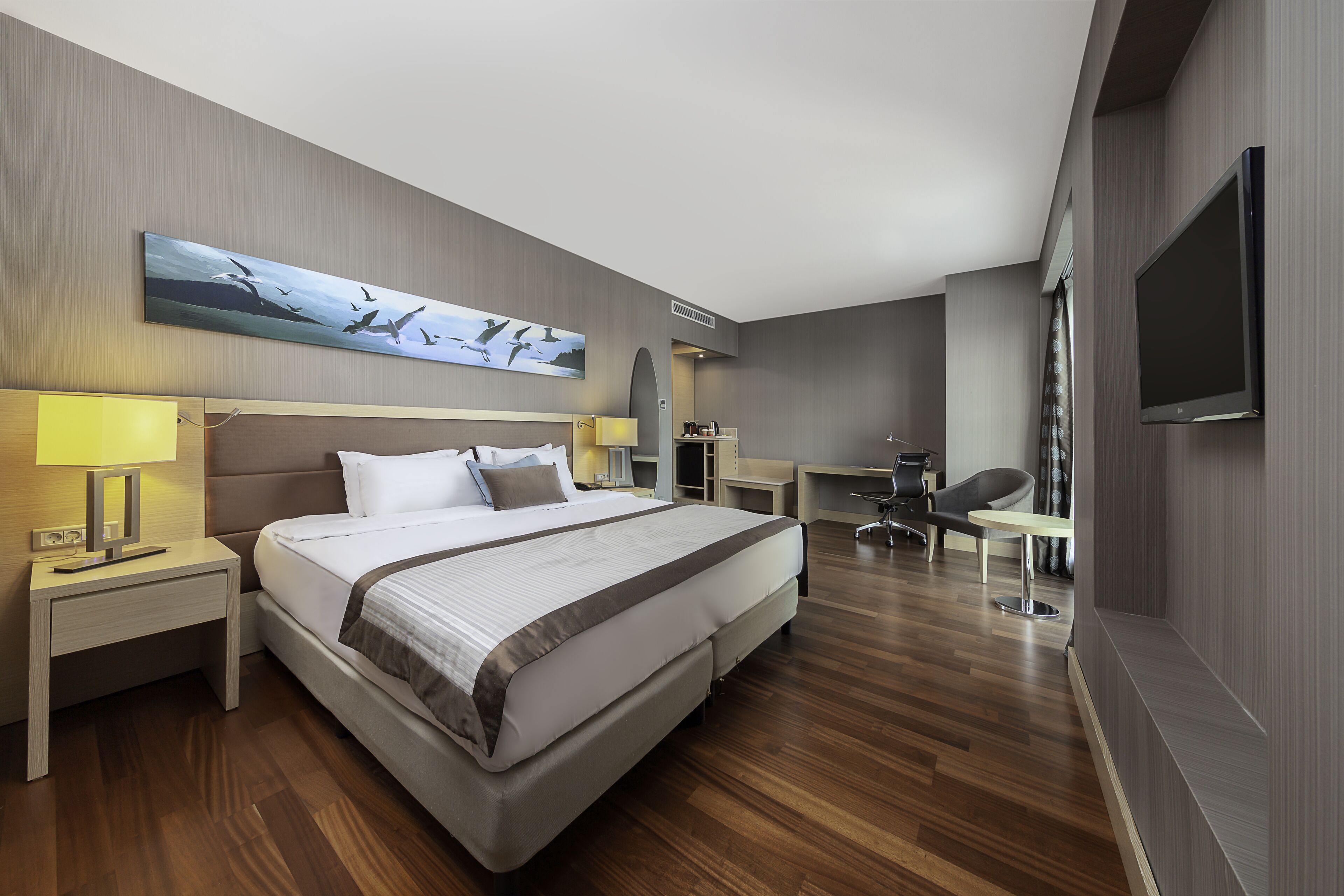 club room, 1 bedroom, city view | 1 bedroom, in-room safe, desk, soundproofing