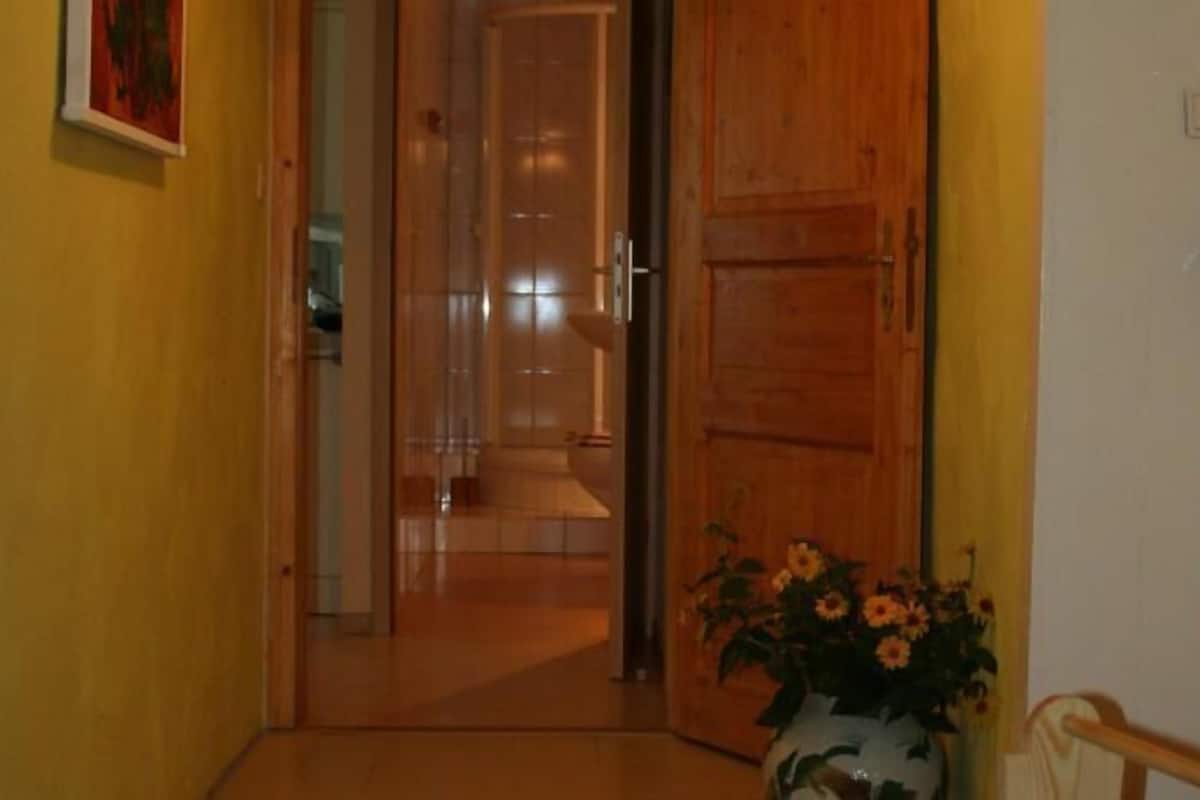 Apartemen Standar, 1 kamar tidur, akses difabel, pemandangan resor | Area keluarga | TV