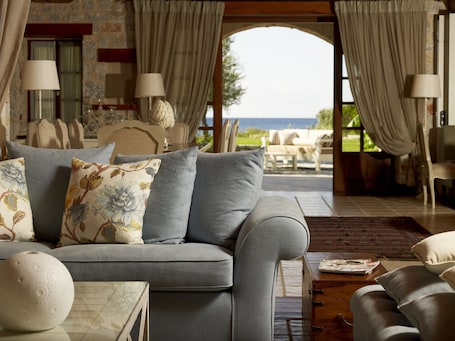 Sala de estar en el lobby. Porto Vitilo Boutique Hotel