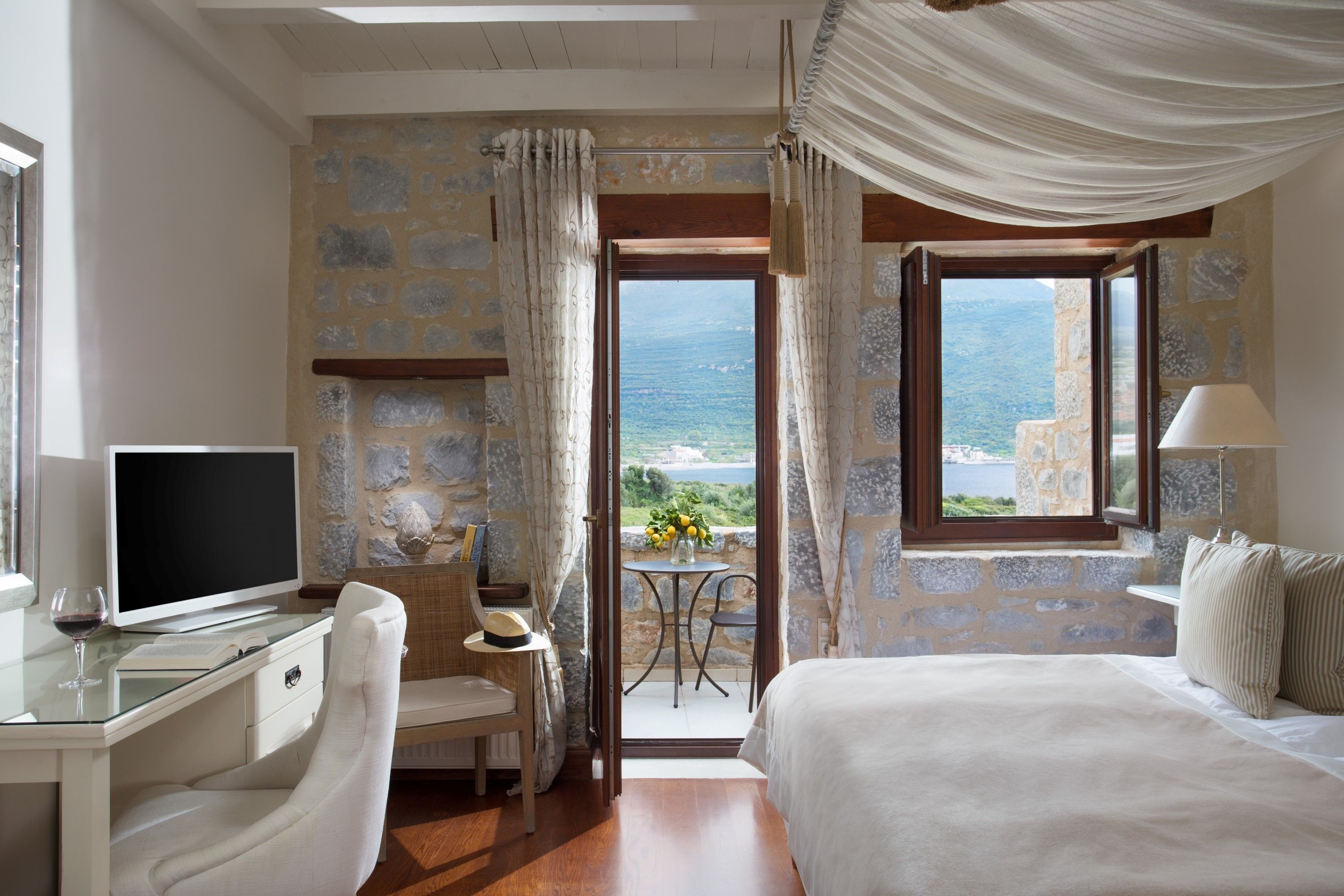 superior double room, partial sea view | view from room