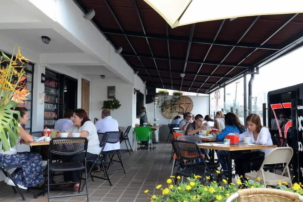 Hostal De La 57 - Hostel