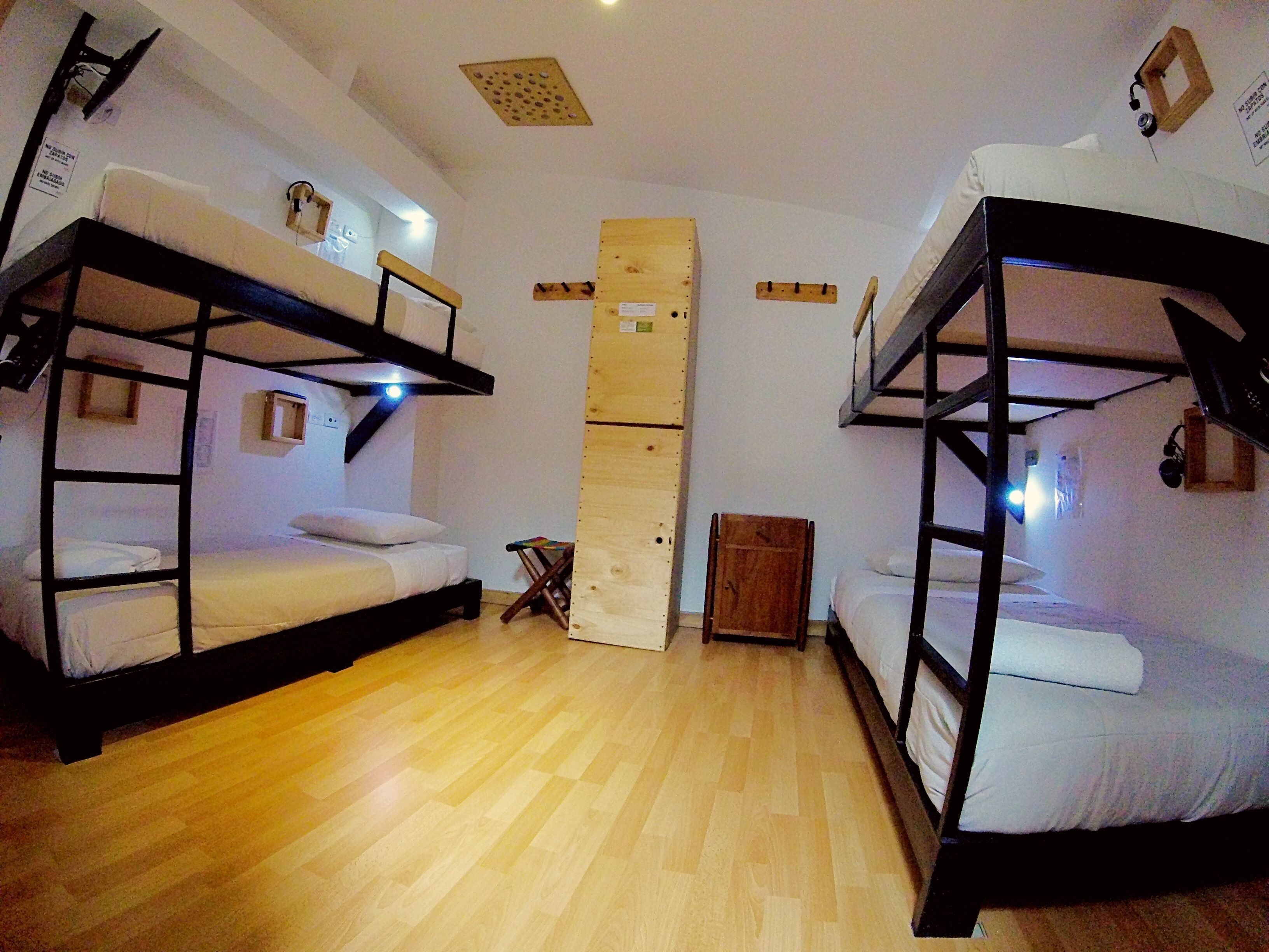 Photo - Hostal de la 57