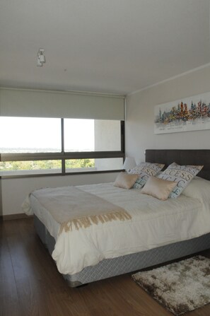 Apartamento superior, 2 quartos | 2 quartos, lençóis italianos Frette, roupas de cama premium