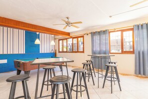 Bar-salon