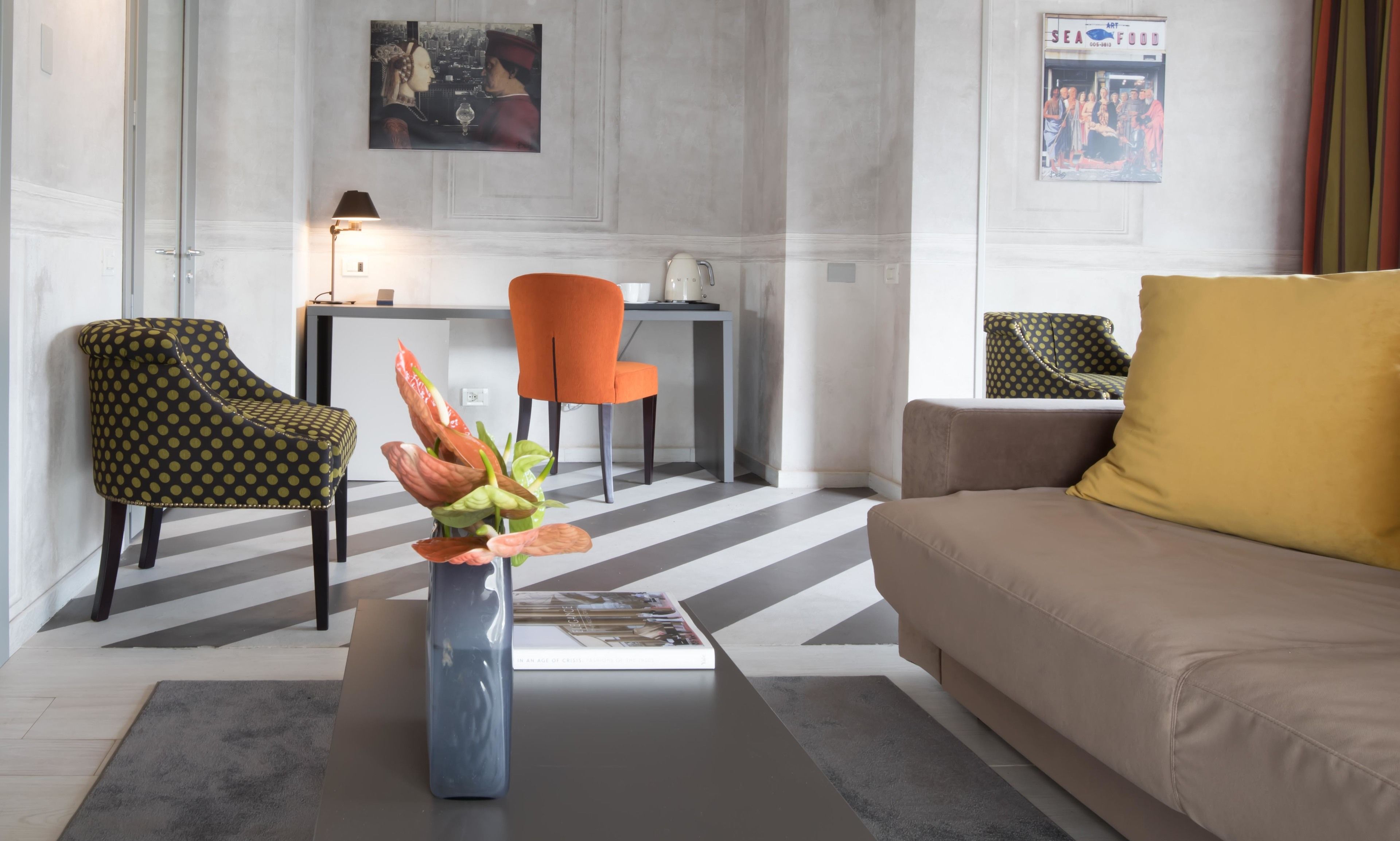 Photo - Fifty House Cellini