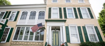 E J Bowman House Bed & Breakfast