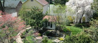 E J Bowman House Bed & Breakfast