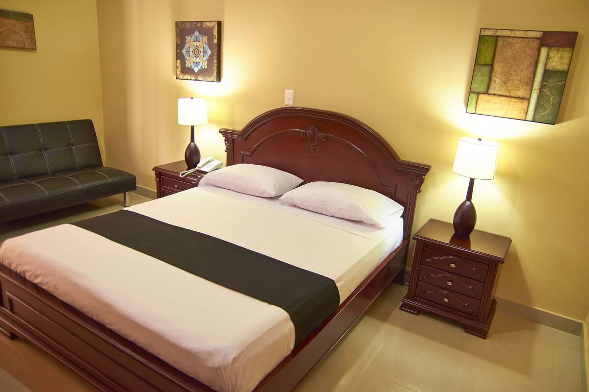 Junior Suite | In-room safe, rollaway beds, free WiFi