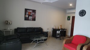Villa, 3 Bedrooms, Pool View | Living area | Flat-screen TV - Paradise Pool Villa (Cha-am)