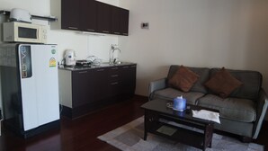 Studio | Living area - Little Nordic Cha Am Apartment (Cha-am)