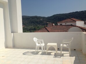 Studio | Terrace/patio